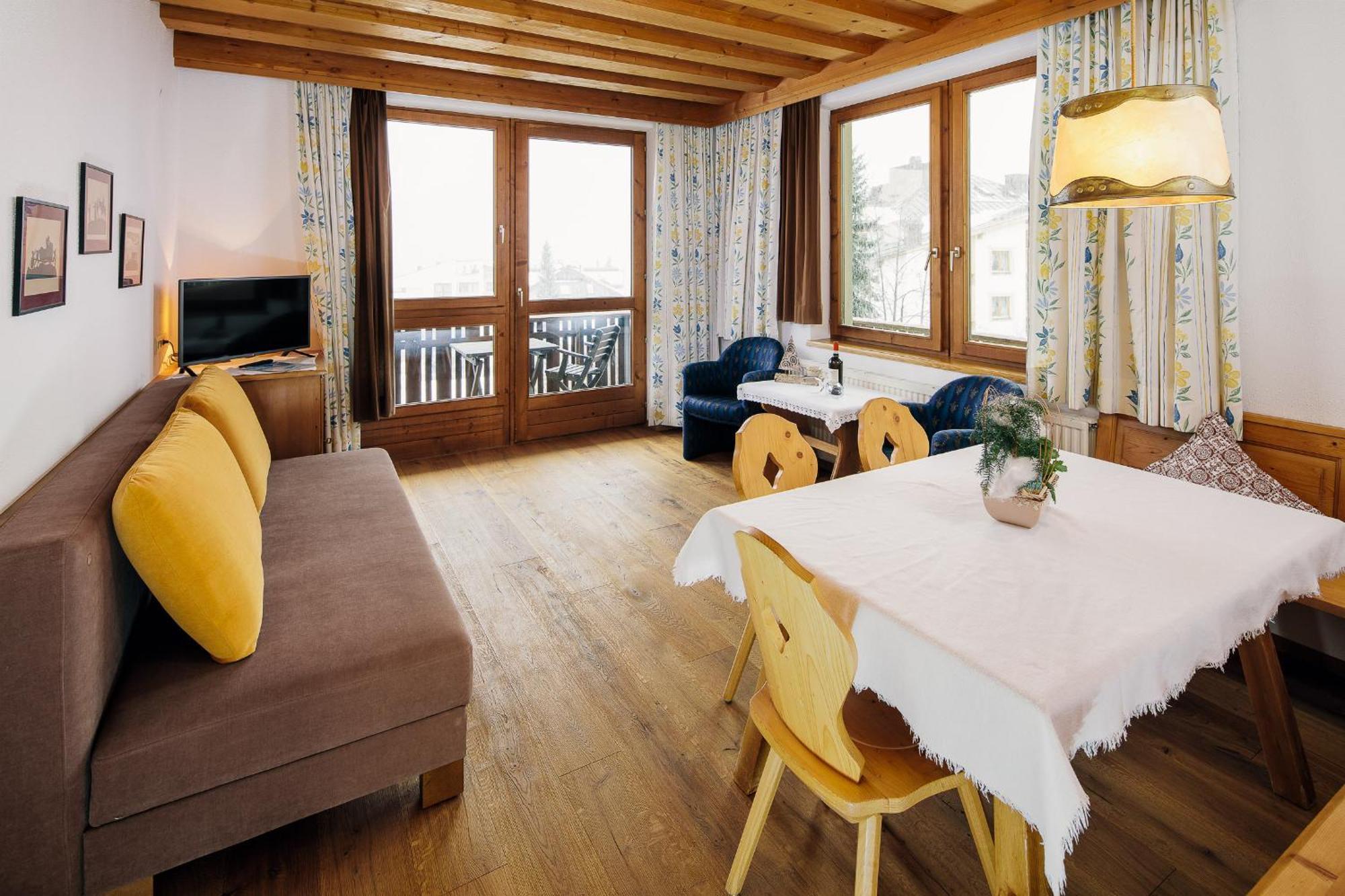 Hotel Komperdell Serfaus Room photo